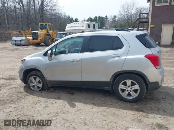 2018 Chevrolet Trax LT with VIN 3GNCJPSB8JL219351, listed as a IAAI auction lot 41936566 with 117,669 mi miles. Bid and sale history available at carsss.com. Image 14.