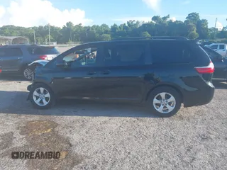 2017 Toyota Sienna LE Auto Access Seat with VIN 5TDKZ3DC5HS811239, listed as a IAAI auction lot 42723268 with 170,309 mi miles and . Bid and sale history available at DreamBid. Image 14.