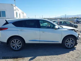 2019 Acura RDX w/Technology Pkg with VIN 5J8TC1H52KL020943, listed as a IAAI auction lot 41640742 with 49,904 mi miles. Bid and sale history available at carsss.com. Image 14.