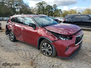 2020 Toyota Highlander XLE with VIN 5TDHZRBH2LS014340, listed as a Copart auction lot 50123595 with 87,305 mi miles and Non Repairable. Bid and sale history available at carsss.com. Image 4.