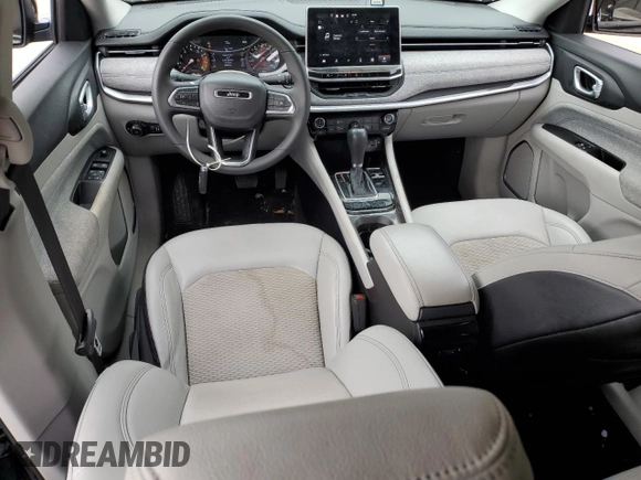 2022 Jeep Compass Altitude with VIN 3C4NJCBB4NT218584, listed as a Copart auction lot 46236294 with 25,805 mi miles and Salvage title. Bid and sale history available at DreamBid. Image 8.