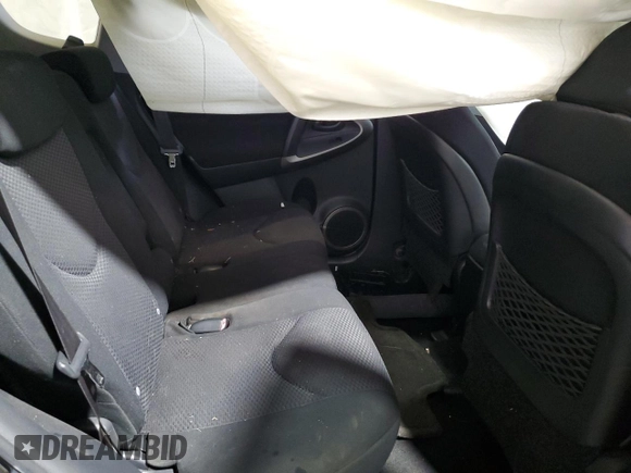 2007 Toyota RAV4 Sport z VIN JTMBD32V876037599, wystawiony jako Copart lot #63626865 z przebiegiem Nie podano mil oraz Szkoda całkowita • Salvage title. Historia ofert i sprzedaży dostępna na DreamBid. Obrazek 11.