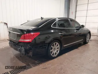 2012 Hyundai Equus Signature z VIN KMHGH4JHXCU057155, wystawiony jako IAAI lot #41578032 z przebiegiem 96 702 mil mil oraz . Historia ofert i sprzedaży dostępna na DreamBid. Obrazek 4.