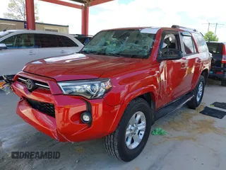 2021 Toyota 4Runner SR5 with VIN JTEEU5JR9M5232380, listed as a IAAI auction lot 42270096 with 84,329 mi miles and . Bid and sale history available at DreamBid. Image 17.