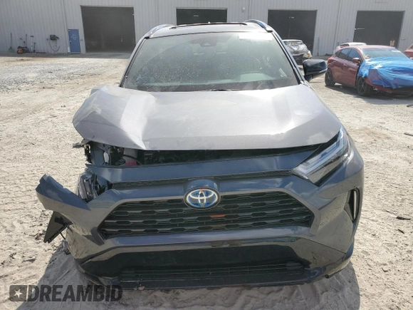 2024 Toyota RAV4 Hybrid XSE with VIN 2T3E6RFV5RW068430, listed as a Copart auction lot 44758425 with 15,369 mi miles and Non Repairable. Bid and sale history available at DreamBid. Image 5.