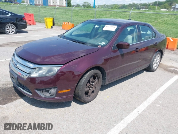 2011 Ford Fusion SE with VIN 3FAHP0HA4BR152710, listed as a IAAI auction lot 42134134 with 133,360 mi miles. Bid and sale history available at carsss.com. Image 2.