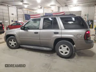 2006 Chevrolet TrailBlazer LS with VIN 1GNDT13S262247682, listed as a Copart auction lot 53129655 with 165,576 mi miles and Clean Title. Bid and sale history available at carsss.com. Image 2.