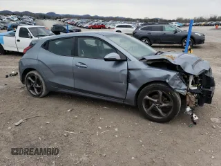 2019 Hyundai Veloster 2.0 with VIN KMHTG6AF8KU017103, listed as a Copart auction lot 47827495 with 131,058 mi miles and Salvage Title. Bid and sale history available at carsss.com. Image 4.