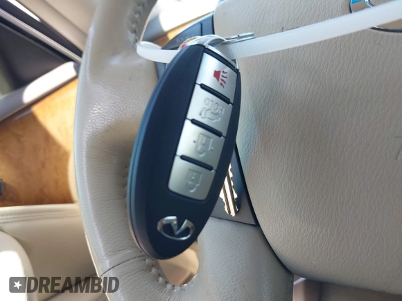 2012 Infiniti QX56 8-passenger with VIN JN8AZ2ND5C9716530, listed as a IAAI auction lot 42031101 with 153,432 mi miles and . Bid and sale history available at DreamBid. Image 11.