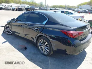 2018 Infiniti Q50 3.0t LUXE with VIN JN1EV7AP8JM357872, listed as a IAAI auction lot 42059854 with 111,640 mi miles. Bid and sale history available at carsss.com. Image 3.