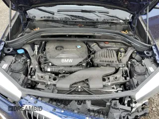 2018 BMW X1 sDrive28i with VIN WBXHU7C33J3F04439, listed as a Copart auction lot 45034033 with 28,091 mi miles. Bid and sale history available at carsss.com. Image 12.