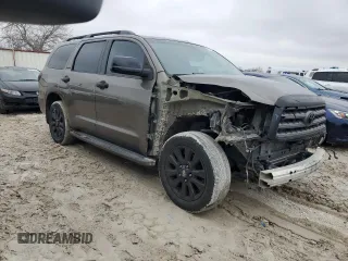 2014 Toyota Sequoia Limited with VIN 5TDKY5G17ES055546, listed as a Copart auction lot 44508015 with 263,503 mi miles and Clean Title. Bid and sale history available at carsss.com. Image 4.