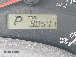 2010 Toyota Corolla z VIN 1NXBU4EE5AZ213816, wystawiony jako IAAI lot #42199718 z przebiegiem 9 100 mil mil oraz . Historia ofert i sprzedaży dostępna na DreamBid. Obrazek 15.
