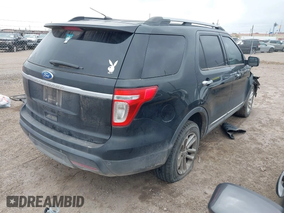 2011 Ford Explorer XLT with VIN 1FMHK8D84BGA33696, listed as a IAAI auction lot 41418105 with Not Provided miles and . Bid and sale history available at DreamBid. Image 4.