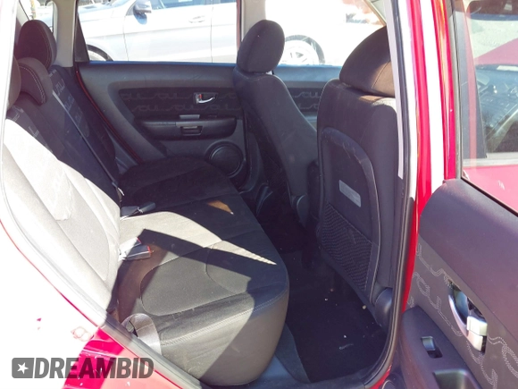 2012 Kia Soul + with VIN KNDJT2A62C7430733, listed as a IAAI auction lot 41676795 with 197,705 mi miles. Bid and sale history available at carsss.com. Image 8.