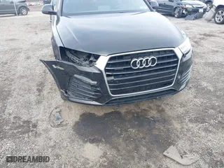 2018 Audi Q3 Premium Plus with VIN WA1JCCFS9JR033902, listed as a IAAI auction lot 41617460 with 97,771 mi miles. Bid and sale history available at carsss.com. Image 18.