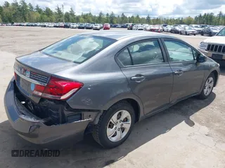 2013 Honda Civic LX z VIN 19XFB2F55DE266873, wystawiony jako IAAI lot #42205189 z przebiegiem 161 897 mil mil oraz . Historia ofert i sprzedaży dostępna na DreamBid. Obrazek 4.
