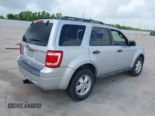 2012 Ford Escape XLT z VIN 1FMCU0D75CKC65204, wystawiony jako IAAI lot #42483981 z przebiegiem 201 371 mil mil oraz . Historia ofert i sprzedaży dostępna na DreamBid. Obrazek 4.