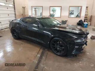 2018 Chevrolet Camaro 2SS with VIN 1G1FG1R76J0102070, listed as a IAAI auction lot 41863627 with 42,050 mi miles and . Bid and sale history available at DreamBid. Image 1.