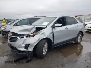 2020 Chevrolet Equinox LT with VIN 3GNAXKEV5LL257220, listed as a IAAI auction lot 40481603 with 51,967 mi miles. Bid and sale history available at carsss.com. Image 2.