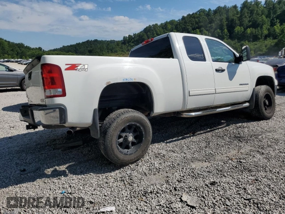 2011 GMC Sierra 1500 SLE z VIN 1GTR2VE33BZ374439, wystawiony jako Copart lot #59392784 z przebiegiem 180 828 mil mil oraz Szkoda całkowita • Salvage title. Historia ofert i sprzedaży dostępna na DreamBid. Obrazek 3.
