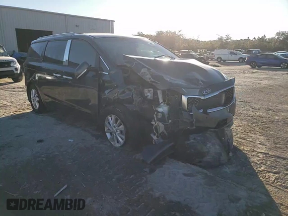 2018 Kia Sedona LX with VIN KNDMB5C17J6405820, listed as a Copart auction lot 88976525 with 110,658 mi miles and Non Repairable. Bid and sale history available at carsss.com. Image 14.