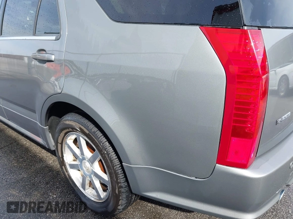 2005 Cadillac SRX with VIN 1GYEE63A550186151, listed as a IAAI auction lot 41494999 with 64,185 mi miles. Bid and sale history available at carsss.com. Image 6.