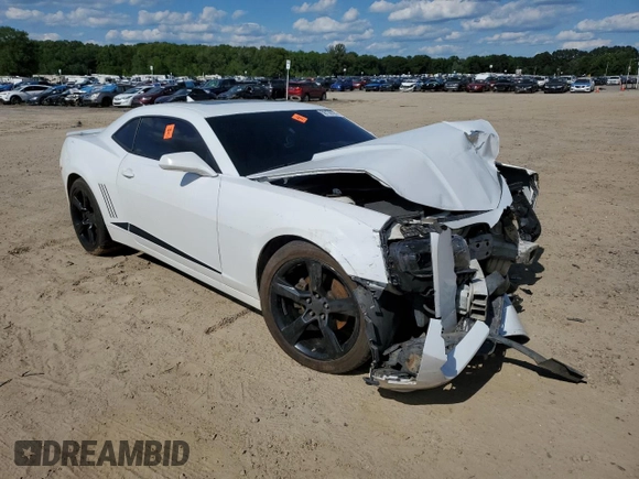 2014 Chevrolet Camaro LT z VIN 2G1FC1E30E9289557, wystawiony jako Copart lot #59106785 z przebiegiem Nie podano mil oraz Szkoda całkowita • Salvage title. Historia ofert i sprzedaży dostępna na DreamBid. Obrazek 4.