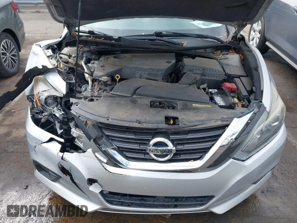 2016 Nissan Altima 2.5 S with VIN 1N4AL3AP4GC165136, listed as a IAAI auction lot 40798811 with 149,439 mi miles. Bid and sale history available at carsss.com. Image 10.