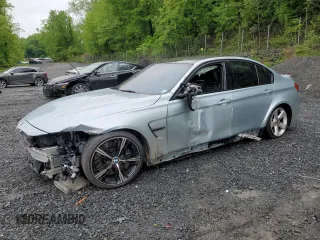 2018 BMW M3 z VIN WBS8M9C55J5K98867, wystawiony jako Copart lot #56819745 z przebiegiem 99 913 mil mil oraz Szkoda całkowita • Salvage title. Historia ofert i sprzedaży dostępna na DreamBid. Obrazek 1.