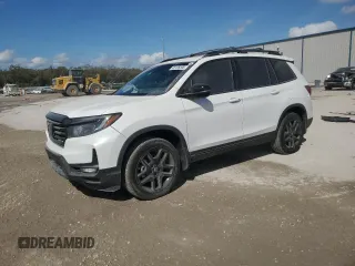 2025 Honda Passport Black Edition z VIN 5FNYF8H82SB008082, wystawiony jako Copart lot #45126505 z przebiegiem 3295 mil mil oraz Szkody całkowita. Historia ofert i sprzedaży dostępna na DreamBid. Obrazek 1.