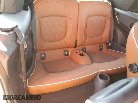 2016 MINI Convertible S with VIN WMWWG9C58G3A91318, listed as a Copart auction lot 46162435 with 30,643 mi miles and Salvage title. Bid and sale history available at DreamBid. Image 10.