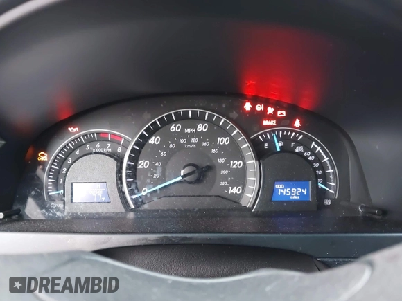 2015 Toyota Camry XLE with VIN 4T1BF1FK8FU915410, listed as a IAAI auction lot 41953451 with 145,924 mi miles and . Bid and sale history available at DreamBid. Image 7.