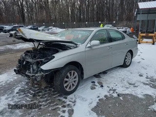 2004 Lexus ES 350 with VIN JTHBA30G145025601, listed as a IAAI auction lot 41352233 with 220,258 mi miles and . Bid and sale history available at DreamBid. Image 16.