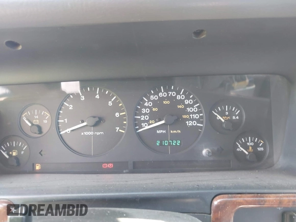 1997 Jeep Grand Cherokee Laredo z VIN 1J4GZ58Y2VC551199, wystawiony jako IAAI lot #42625502 z przebiegiem 210 722 mil mil oraz . Historia ofert i sprzedaży dostępna na DreamBid. Obrazek 7.