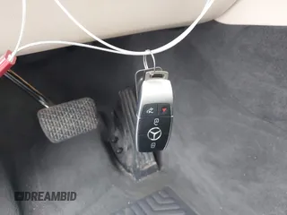 2020 Mercedes-Benz GLS 450 с VIN 4JGFF5KE5LA131319, выставлен на аукционе IAAI как лот 42173708 с пробегом 64 210 миль миль и . История ставок и продаж доступна на DreamBid. Изображение 11.