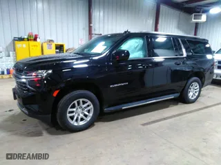 2024 Chevrolet Suburban LT with VIN 1GNSKCKD0RR129408, listed as a IAAI auction lot 41752828 with 39,426 mi miles. Bid and sale history available at carsss.com. Image 13.
