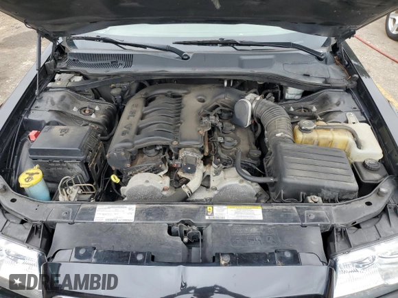 2008 Chrysler 300 Touring with VIN 2C3LA53GX8H136325, listed as a Copart auction lot 73252034 with 138,886 mi miles and Salvage Title. Bid and sale history available at carsss.com. Image 11.