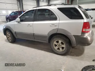 2005 Kia Sorento LX z VIN KNDJC733X55368884, wystawiony jako Copart lot #54858715 z przebiegiem 136 993 mil mil oraz Szkoda całkowita • Salvage title. Historia ofert i sprzedaży dostępna na DreamBid. Obrazek 2.