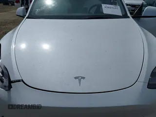 2021 Tesla Model Y Performance z VIN 5YJYGDEF7MF277769, wystawiony jako IAAI lot #42025157 z przebiegiem 28 522 mil mil oraz . Historia ofert i sprzedaży dostępna na DreamBid. Obrazek 10.