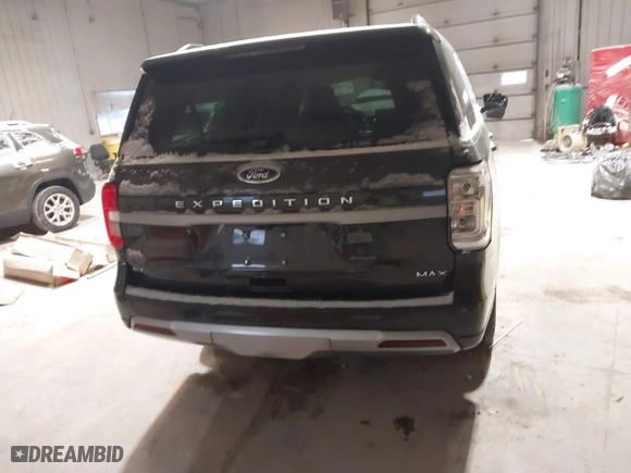 2023 Ford Expedition Max XLT with VIN 1FMJK1J89PEA60330, listed as a IAAI auction lot 41381868 with NaN miles. Bid and sale history available at carsss.com. Image 16.