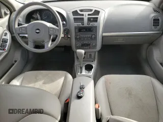 2005 Chevrolet Malibu Maxx LT z VIN 1G1ZU64865F140923, wystawiony jako Copart lot #56044545 z przebiegiem 62 445 mil mil oraz Szkoda całkowita • Salvage title. Historia ofert i sprzedaży dostępna na DreamBid. Obrazek 8.