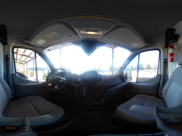 2018 Ford Transit z VIN 1FTYR2CM2JKB35831, wystawiony jako IAAI lot #42326559 z przebiegiem 90 590 mil mil oraz . Historia ofert i sprzedaży dostępna na DreamBid. Obrazek 18.