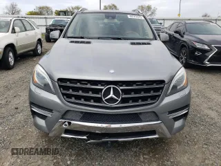 2012 Mercedes-Benz M 550 z VIN 4JGDA7DB6CA069109, wystawiony jako Copart lot #49747475 z przebiegiem 139 425 mil mil oraz Czysty tytuł • Clean title. Historia ofert i sprzedaży dostępna na DreamBid. Obrazek 5.
