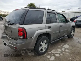 2005 Chevrolet TrailBlazer LT with VIN 1GNDT13S652157840, listed as a Copart auction lot 73091213 with 163,461 mi miles and Non Repairable. Bid and sale history available at DreamBid. Image 3.