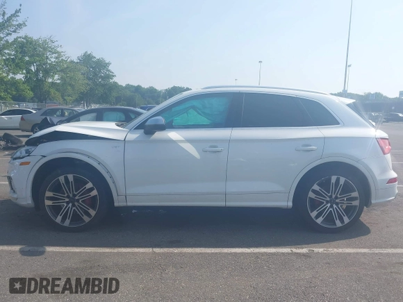 2018 Audi SQ5 Premium Plus with VIN WA1A4AFYXJ2061822, listed as a IAAI auction lot 42491226 with 122,635 mi miles and . Bid and sale history available at DreamBid. Image 14.