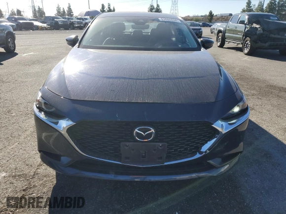 2020 Mazda 3 Premium with VIN JM1BPAEM4L1164114, listed as a Copart auction lot 83880834 with 25,590 mi miles and Salvage title. Bid and sale history available at DreamBid. Image 5.
