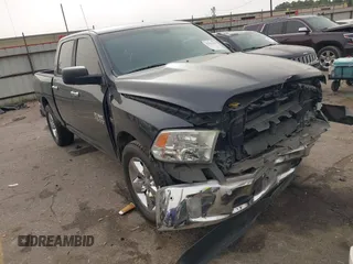 2015 Ram 1500 Lone Star z VIN 1C6RR6LT6FS561880, wystawiony jako IAAI lot #41791026 z przebiegiem 136 040 mil mil oraz . Historia ofert i sprzedaży dostępna na DreamBid. Obrazek 1.