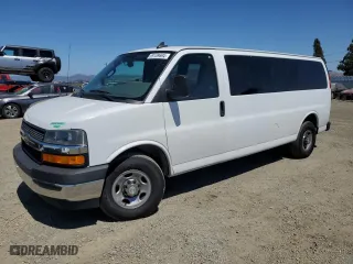 2018 Chevrolet Express Passenger LT with VIN 1GAZGPFG0J1331553, listed as a Copart auction lot 69189694 with 84,376 mi miles and Salvage Title. Bid and sale history available at carsss.com. Image 1.
