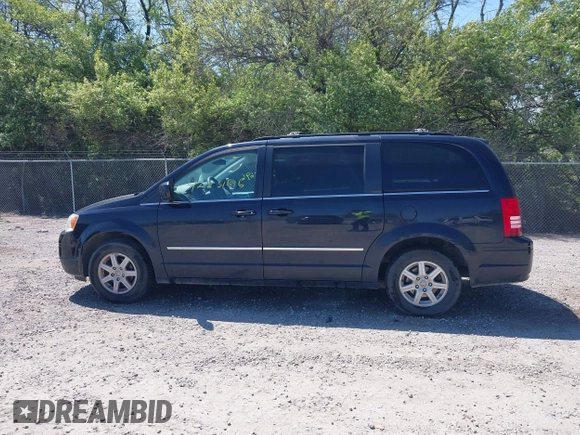 2010 Chrysler Town & Country Touring with VIN 2A4RR5D10AR282784, listed as a IAAI auction lot 42231696 with 173,049 mi miles and . Bid and sale history available at DreamBid. Image 14.
